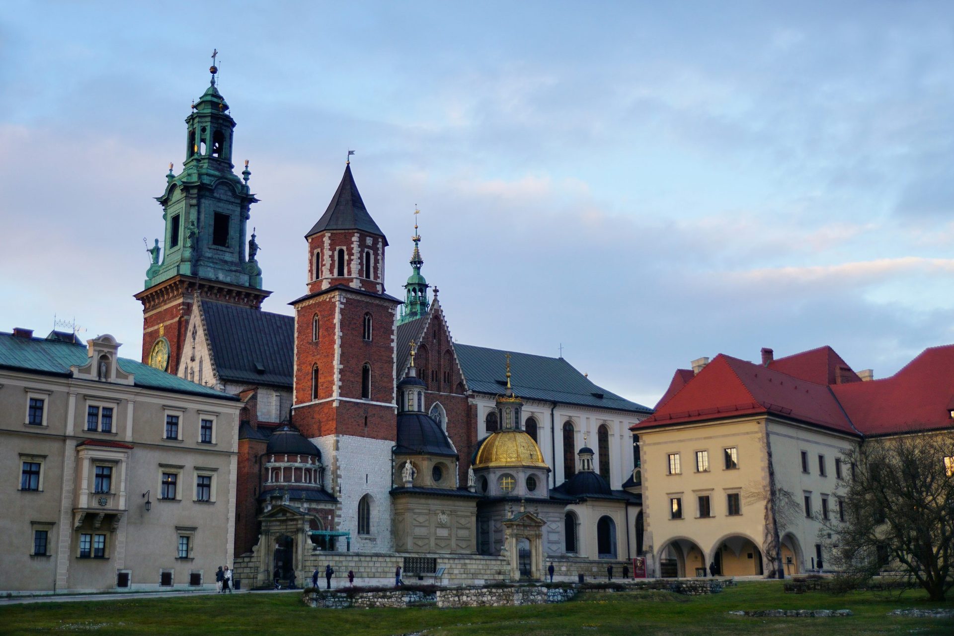 Wawel Castle complex and cathedral in Kraków